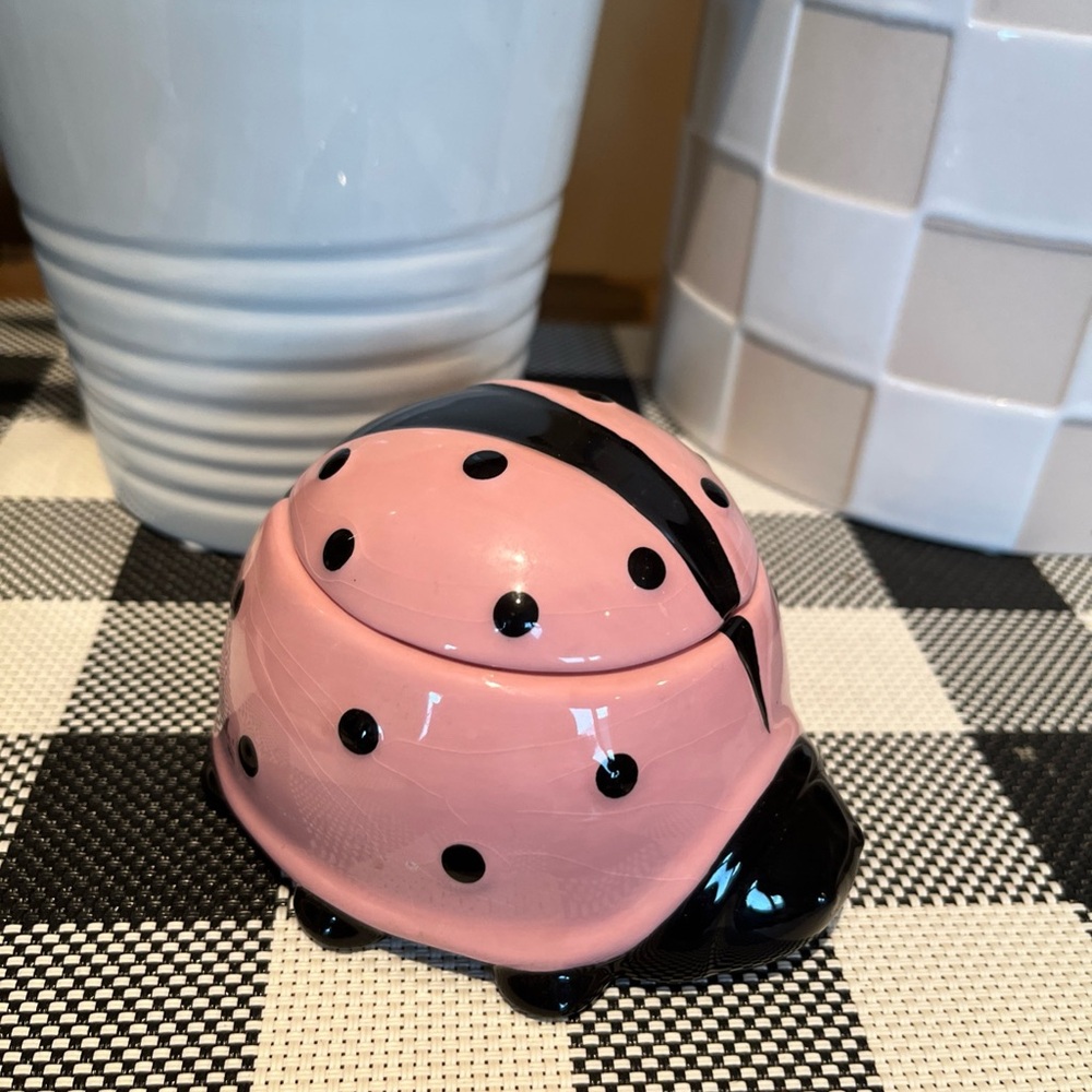 HARRY SLATKIN PINK LADYBUG CANDLE HOLDER BATH AND BODY WORKS 2011 SUMMER DECOR